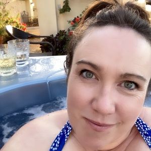 Meet your Posher, Kari